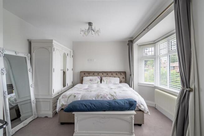 3 bed Semi-Detached for sale Image 9