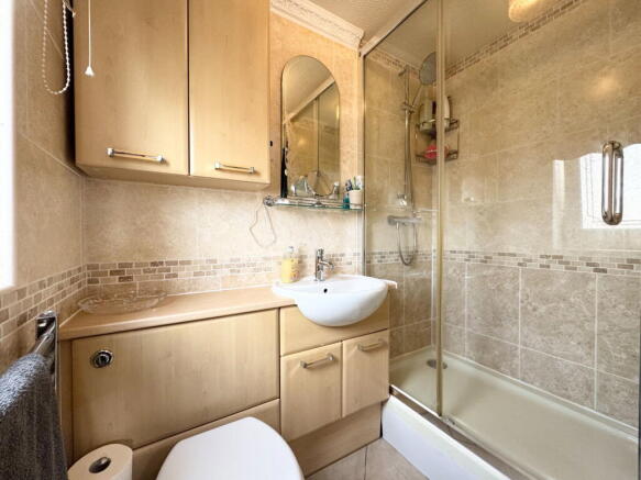3 bed Detached for sale Image 12