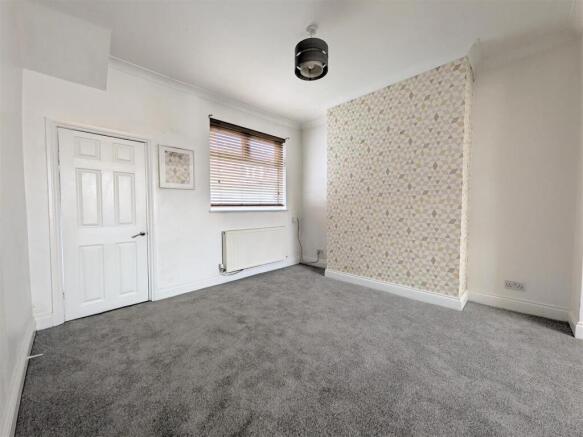 Dining Room.jpg