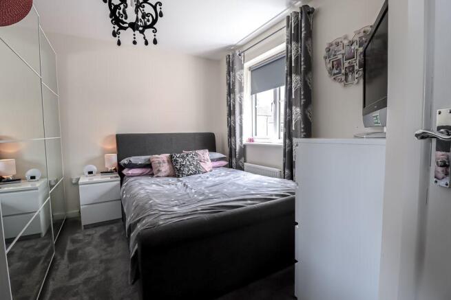 Bedroom 1 (Double with Ensuite)
