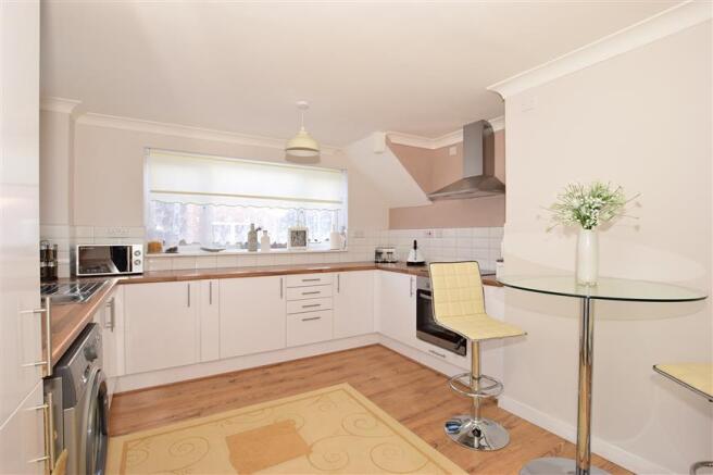 Kitchen/Breakfast Area