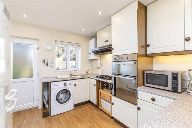 3 bed Semi-Detached for sale Image 5