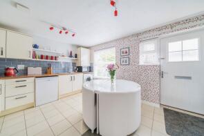 37, Sedge Road, Andover SP11 6RL