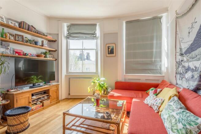 Flat 3, 66 Lansdowne Place-7.jpg