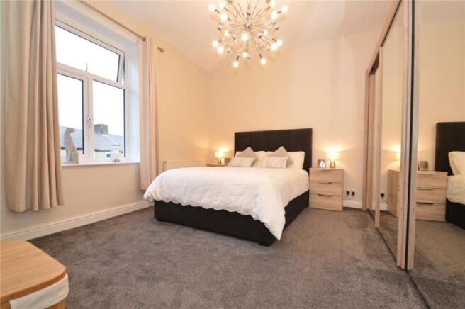 Bedroom 1 - V1