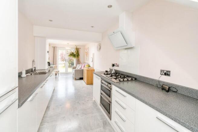 Flamborough Close, Southampton, Hampshire, SO16 photo 4