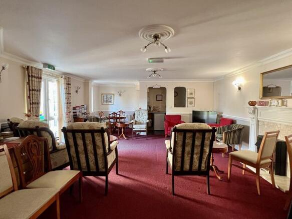 RESIDENTS LOUNGE