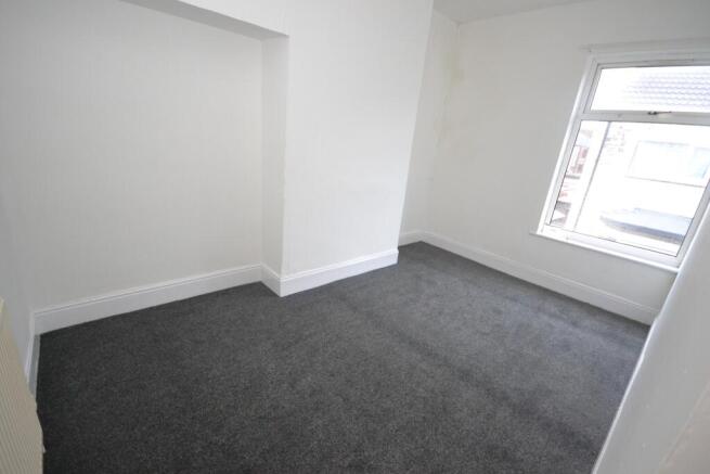 3 bed Terraced to rent Image 6
