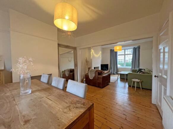 Through Lounge/Diner