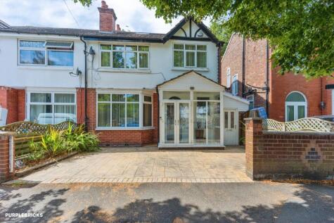 Park Drive, Manchester, M16