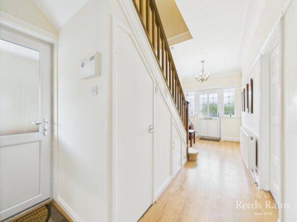 4 bed Semi-Detached for sale Image 6