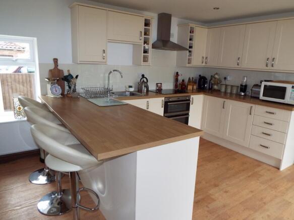 Kitchen/breakfast ro