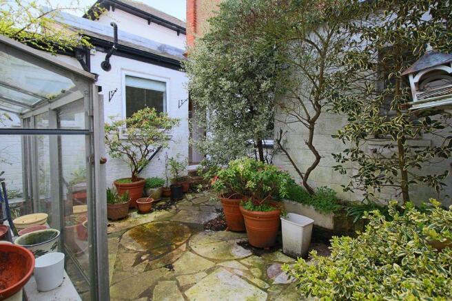 Courtyard Garden
