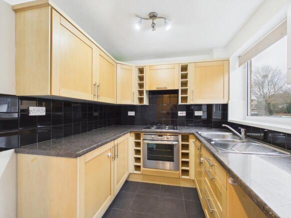 CAM05203G0-PR0070-STILL001