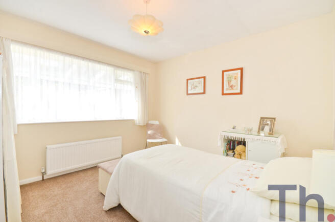 Bedroom 2.JPG