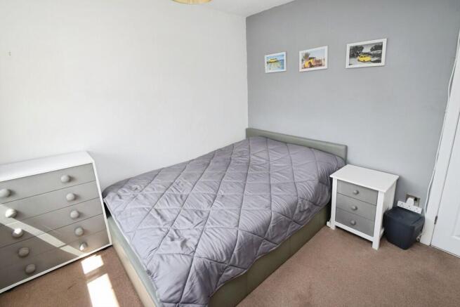 4 bed Semi-Detached for sale Image 10