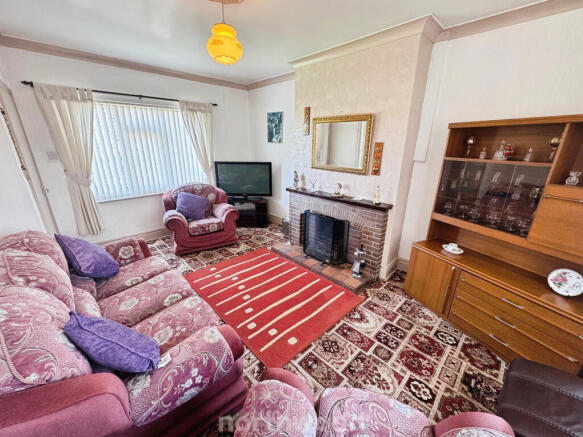 3 bed Semi-Detached for sale Image 5