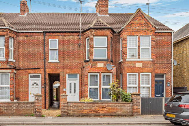 3-bed terraced on St Peters Road, March, PE15, £156,000