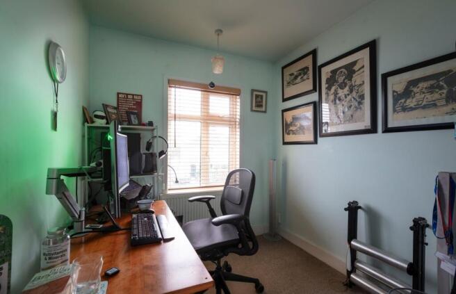 Photo 18
