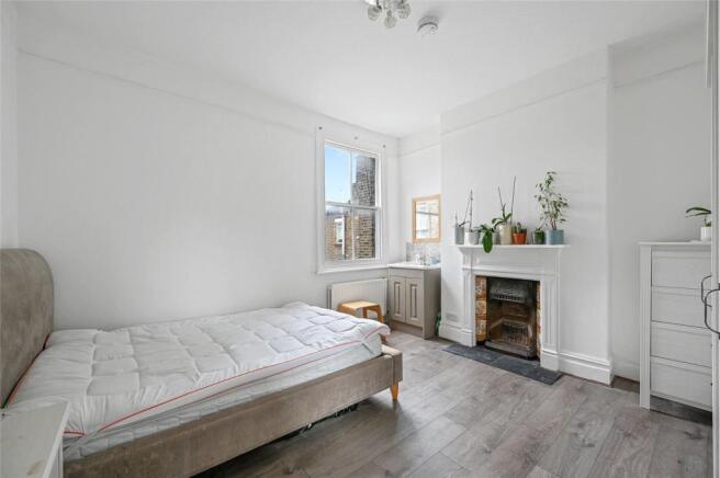 Bedroom (2)