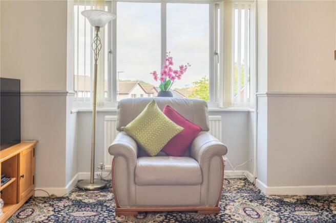 4 bed Detached for sale Image 8