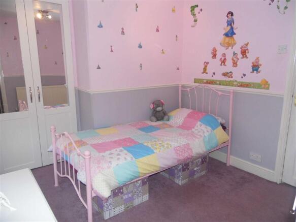 BEDROOM 3