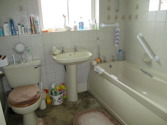 Photo 8