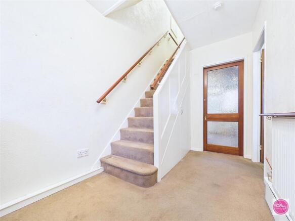 Calagary Cresent (1).jpg