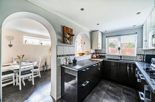 Kitchen/Breakfast Room