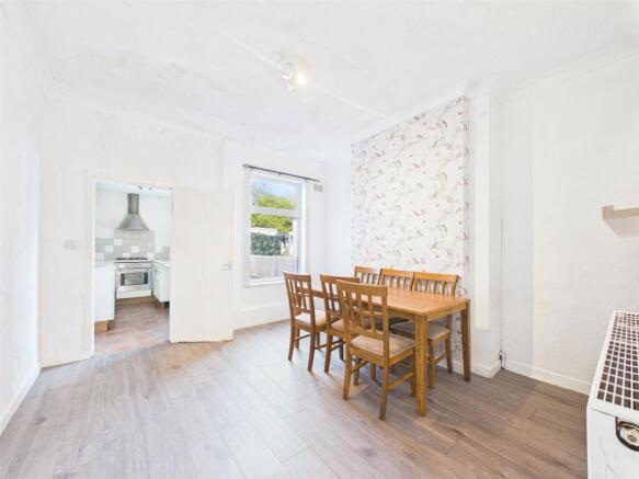 St. Albans Road, Nottingham, Nottinghamshire, NG6 photo 4