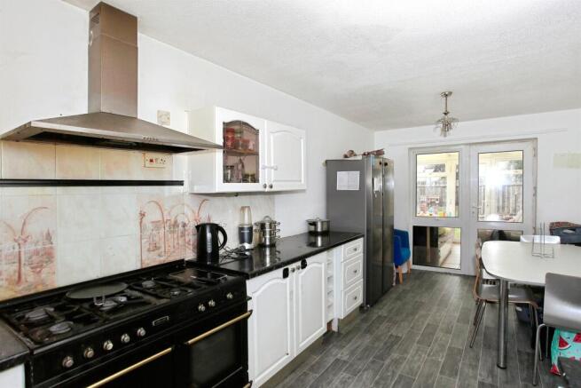 Kitchen / Diner