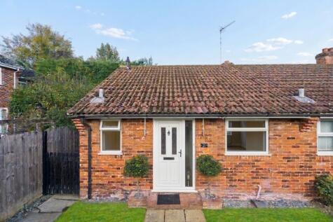 Farmers Way, Seer Green, HP9