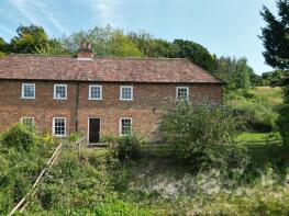 2, Gossy Hill Cottages, Bottom Pond Road, Wormshill, Milstead ME9 0TJ