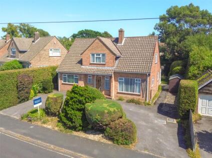 Belmore Road, Lymington, Hampshire, SO41