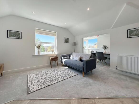 1 bed Apartment to rent Image 6