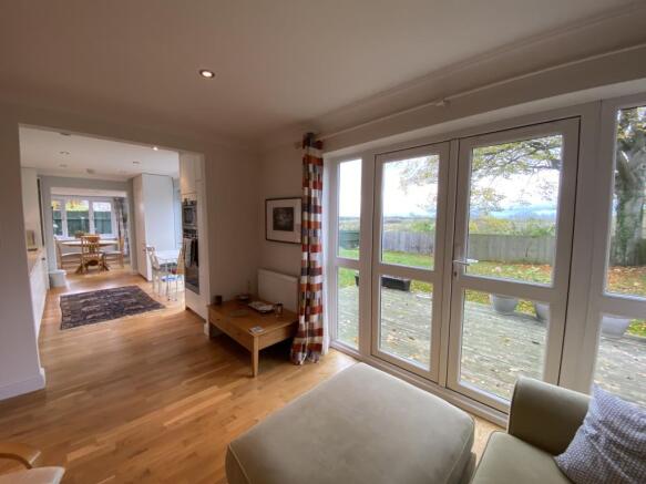 Lounge to Kitchen