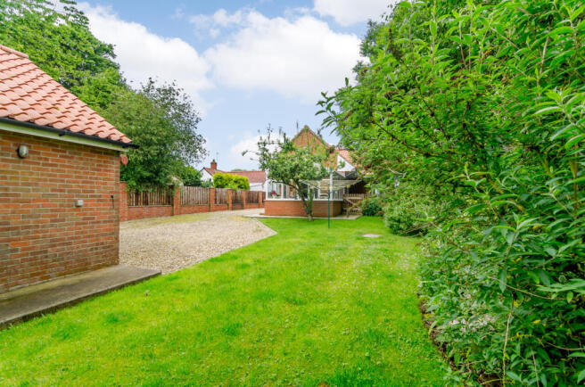 Photo 28