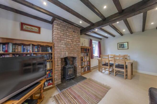 Sitting/Dining Room