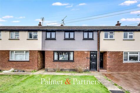Pines Road, Chelmsford, Essex, CM1