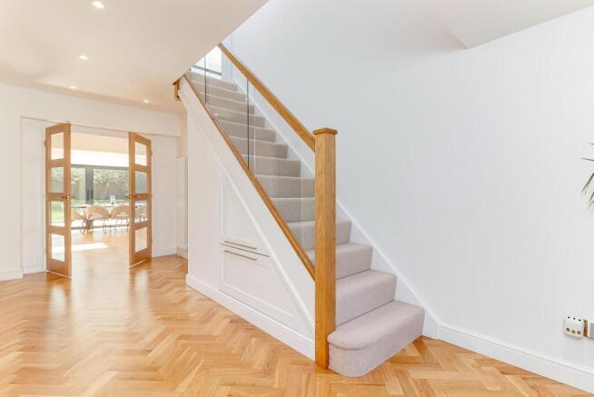 4 bed House for sale Image 7