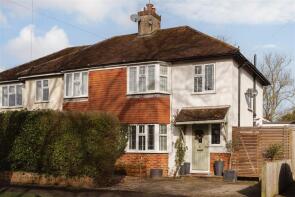 6, Tynedale Road, Betchworth RH3 7HX