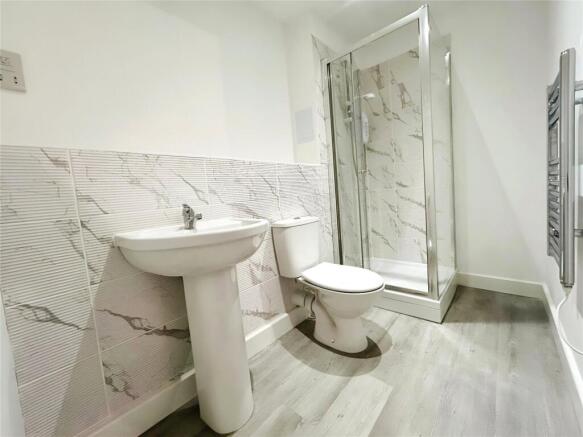 2 bed Apartment for sale Image 10