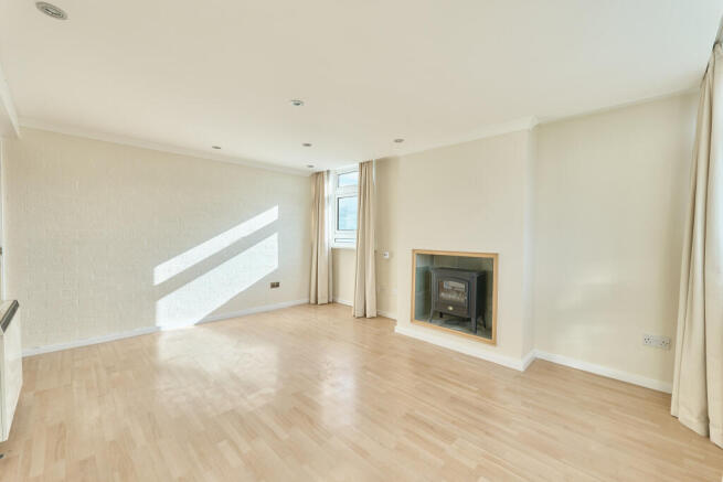 Flat 72, Honeywall House, Honeywall, Stoke-On-Trent, Staffordshire ST4 7HY photo 4