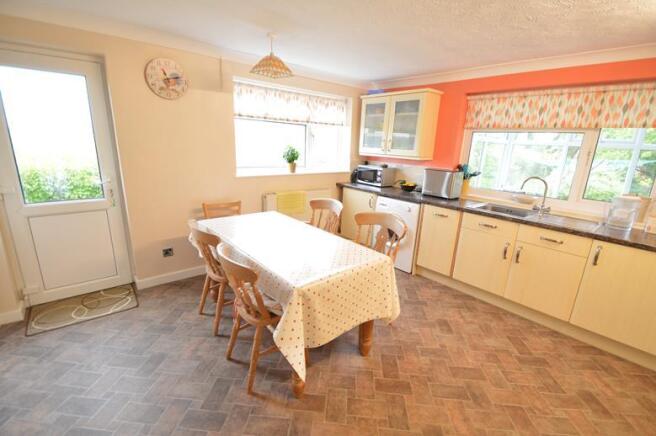 Kitchen/breakfast