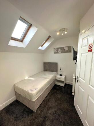 1 bed Not Specified to rent Image 4