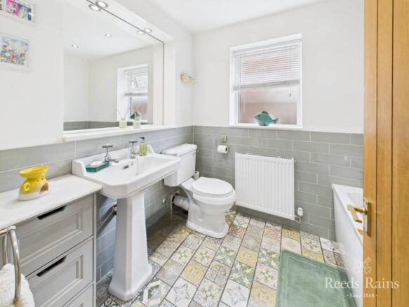 3 bed Bungalow for sale Image 10