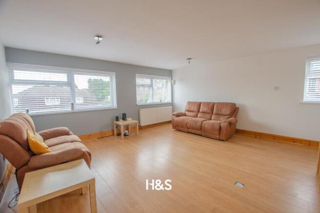 118 dawberry fields road - lounge..jpg