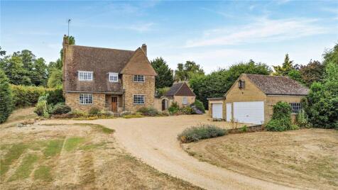 Peterborough Road, Castor, Peterborough, PE5