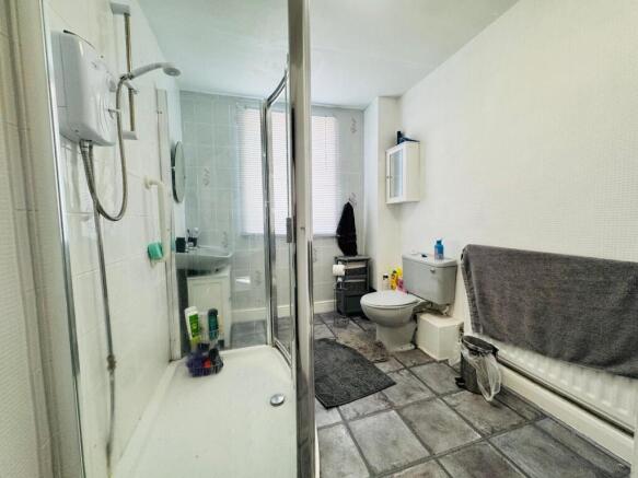 3 bed Terraced for sale Image 7