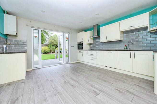 Westray, Hemel Hempstead photo 4